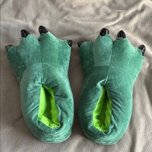 Mens Green Dinosaur alligator crocodile lizard Claw Slippers